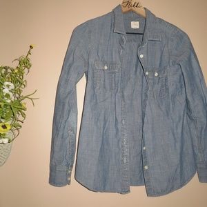 *PRICE DROP!!* J. Crew button-down sz. XS ✨